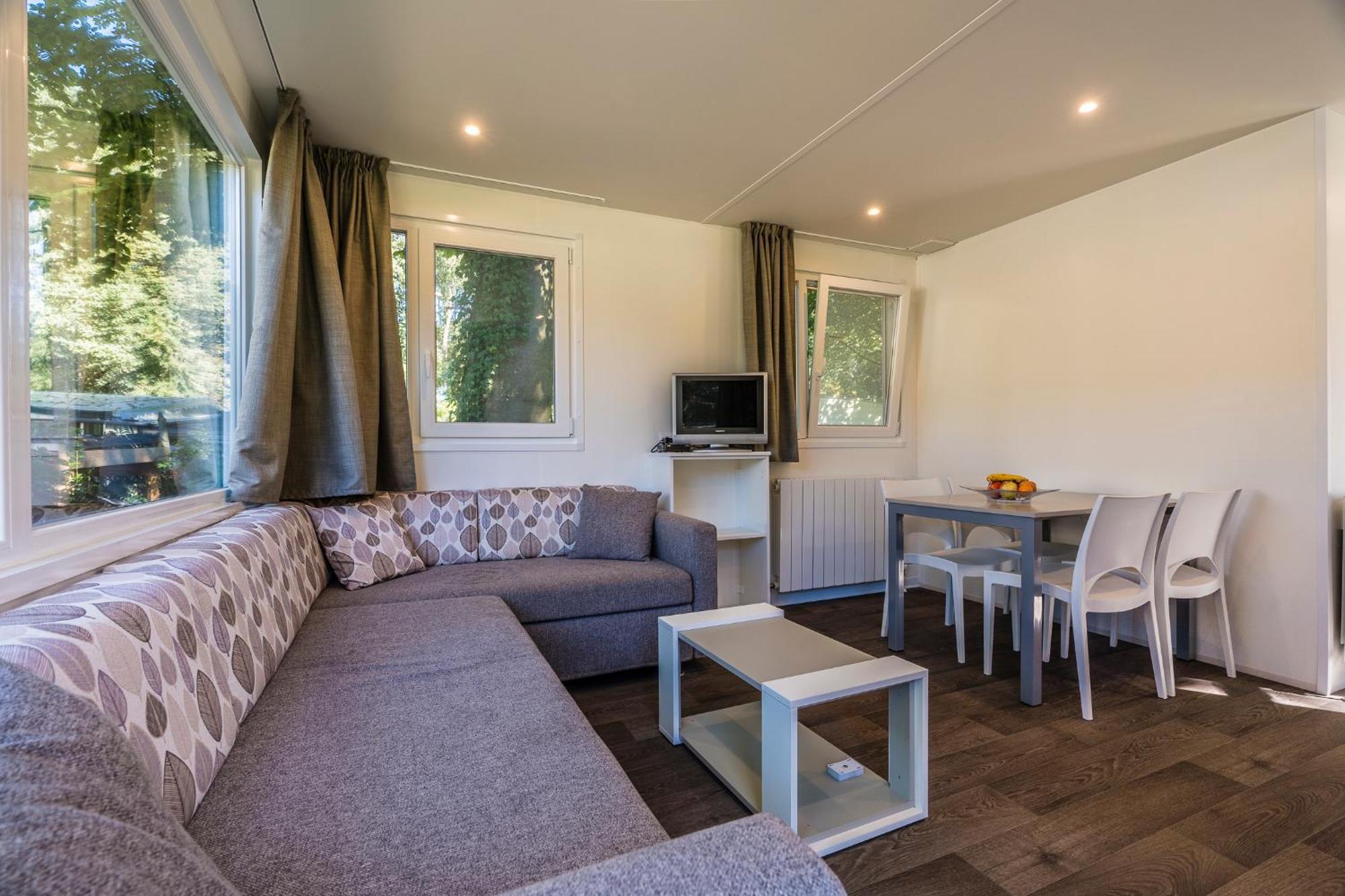 אמלורד Camping Het Bosbad מראה חיצוני תמונה